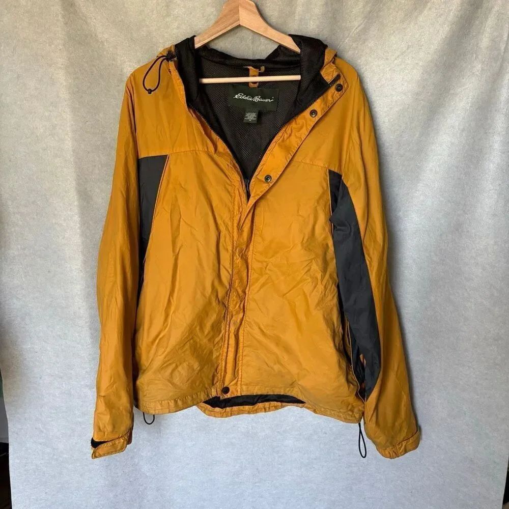 Eddie Bauer Rain Jacket Yellow Size M Men’s Hooded Waterproof with Flaw